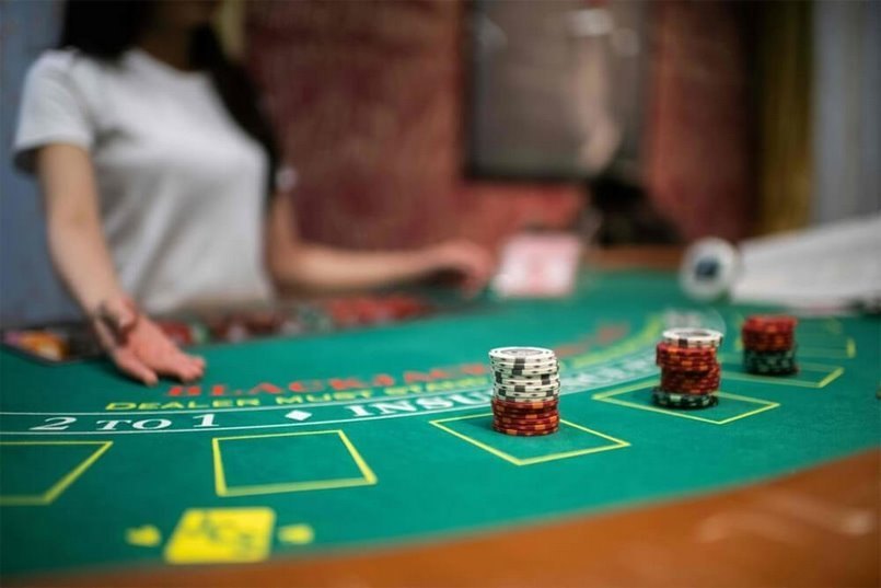 Blackjack trò chơi hấp dẫn để kiếm tiền tại nhà